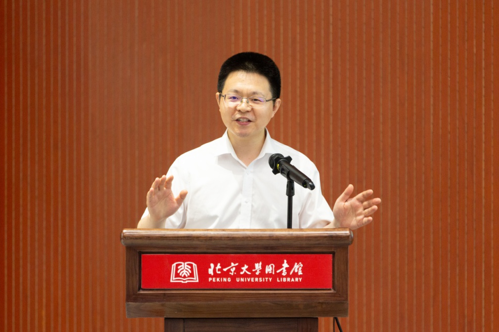 讲座尹俊.jpeg